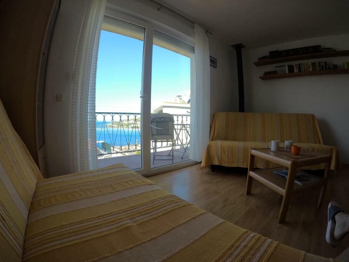 Apartman Kalajzic โอมิช ภายนอก รูปภาพ